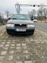 Skoda Octavia 1.6 Ambiente Ambiente - gebrauchte Skoda Octavia aus dem Jahr 2003