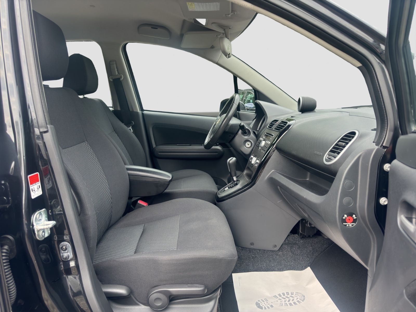 Fahrzeugabbildung Suzuki Splash Comfort/Klimaanlage/Sitzhz./PDC