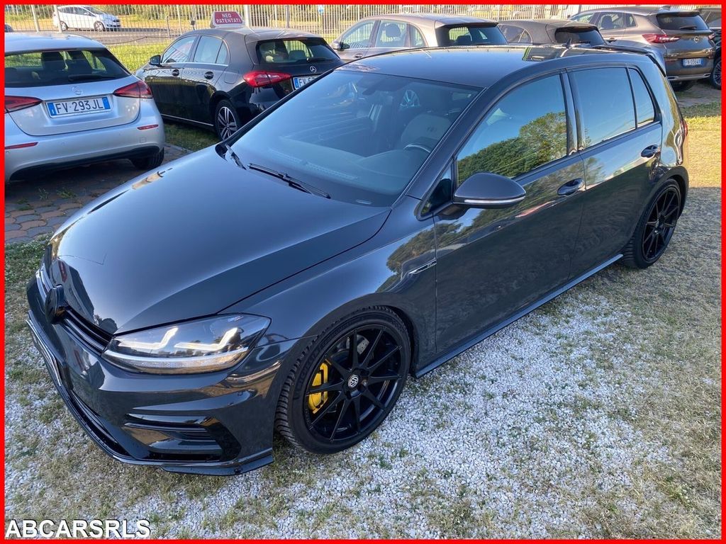Image of Volkswagen Golf