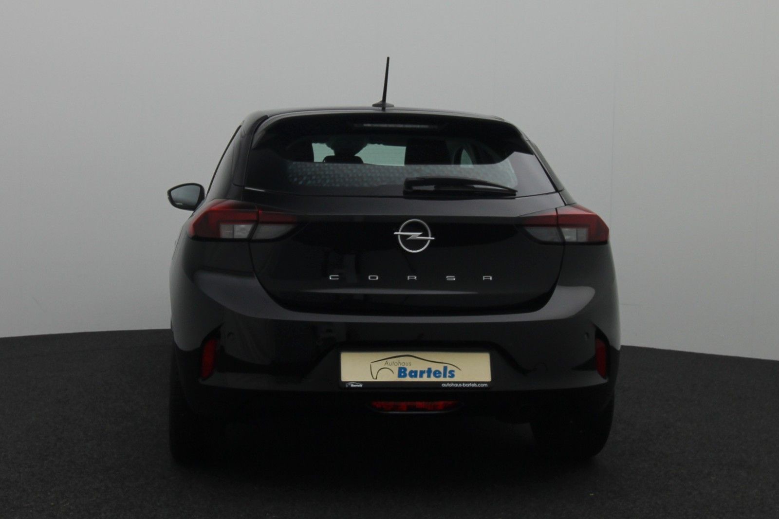 Fahrzeugabbildung Opel Corsa 1.2 F Basis