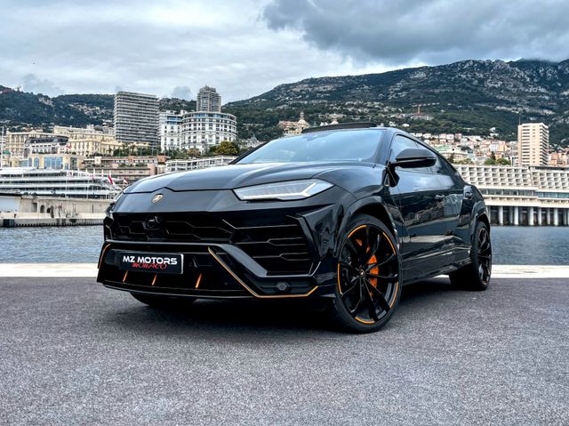 Lamborghini URUS 4.0 V8 - ANIMA - AKRAPOVIC