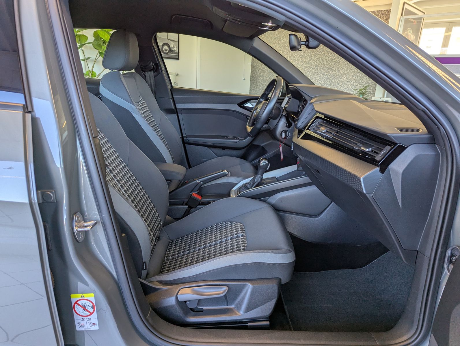 Fahrzeugabbildung Audi A1 Sportback 35 TFSI S-Line Virtual LED Sportsit