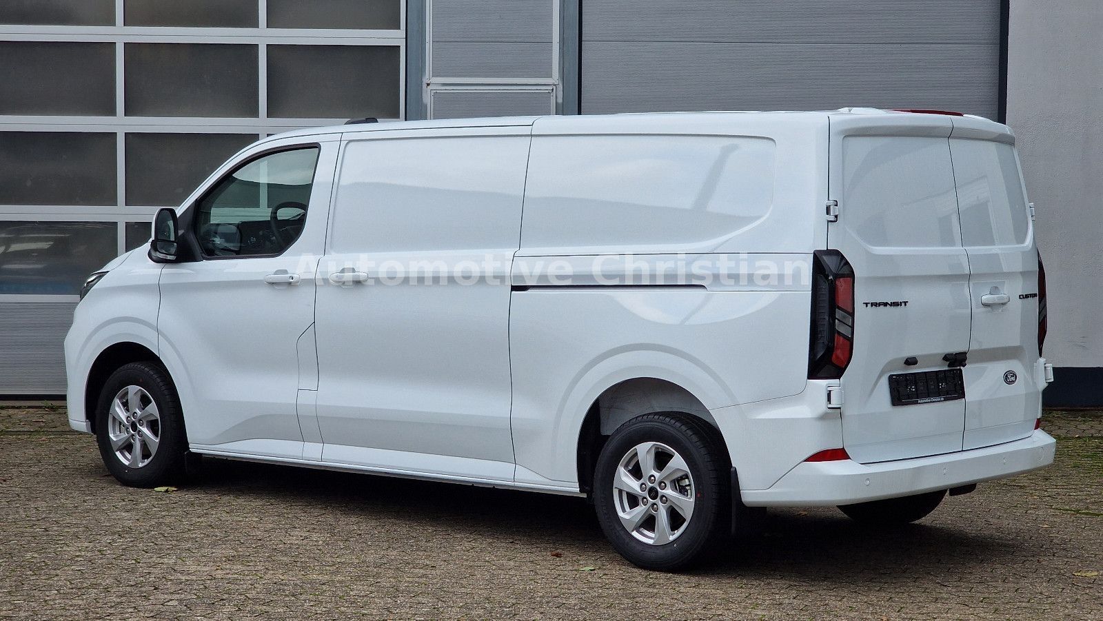 Ford Custom L2 Limited Kastenwagen PHEV imagem 2