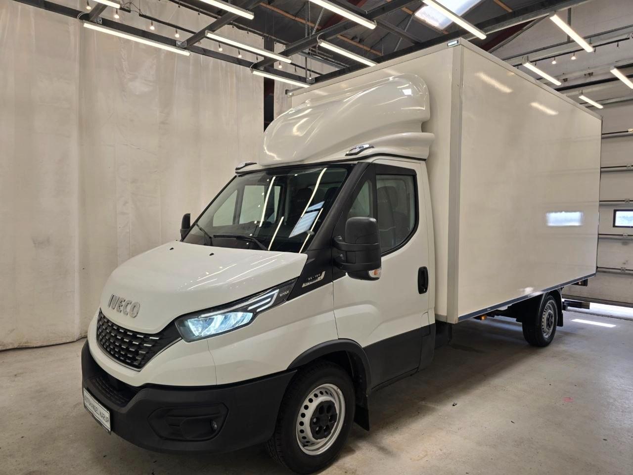 Iveco Daily Fahrgestell Einzelkabine 35 S ... Radstand