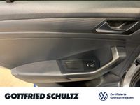 Volkswagen T-Roc - Vorschau Bild 19