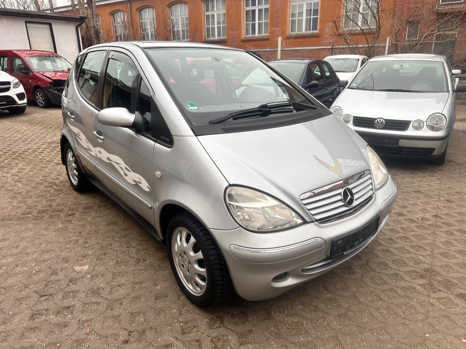 Mercedes-Benz A 160 *HU09/2026*