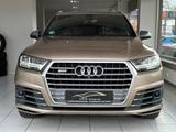 Audi SQ7 4.0 TDI quattro Matrix/Pano/AHK/HUD/Standhz/ - Audi SQ7 4M