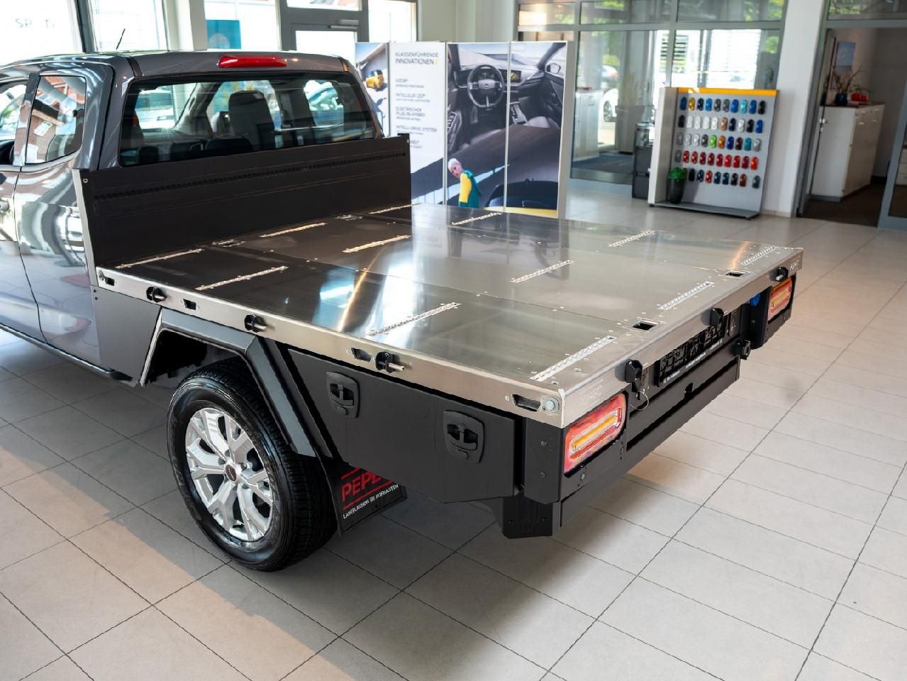 Fahrzeugabbildung Isuzu D-Max Space Cab LS PEPEC Umbau