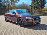 Audi A5 Sportback S line Selection - Audi A5: Rot, Sportback