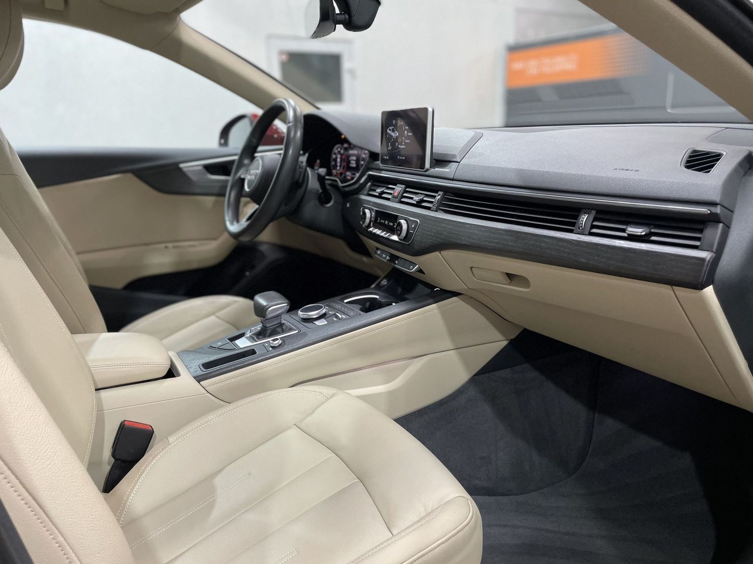 Fahrzeugabbildung Audi A5 Sportback design #Matrix#Virtual#Leder