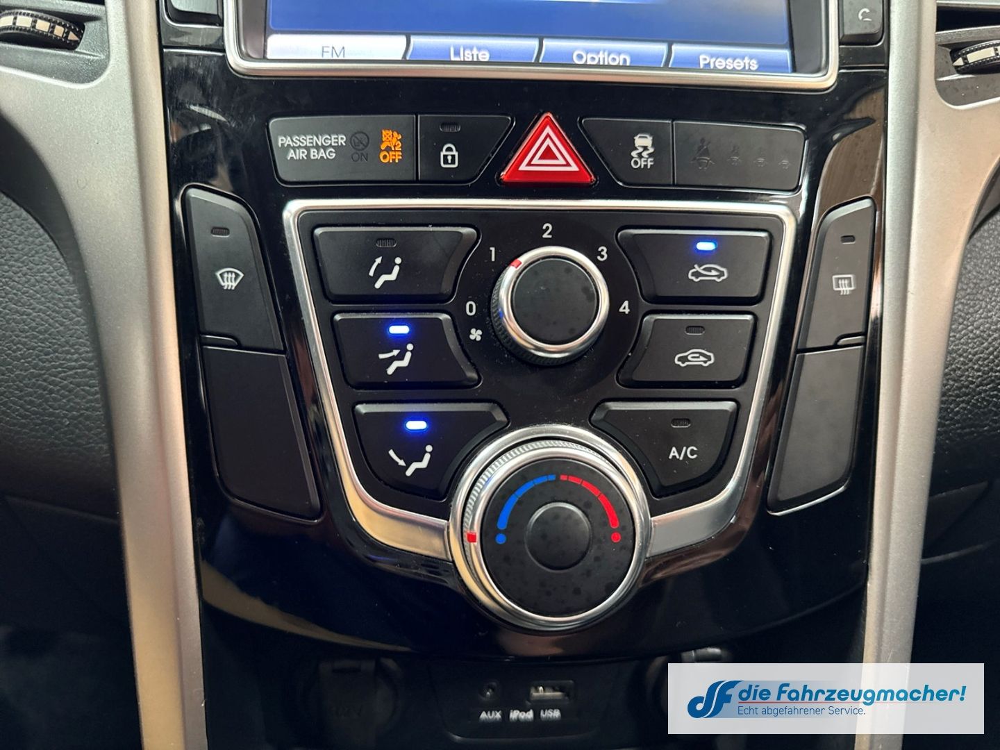 Fahrzeugabbildung Hyundai i30 Classic 1.4 CRDi DPF Alarm Berganfahrass. GA