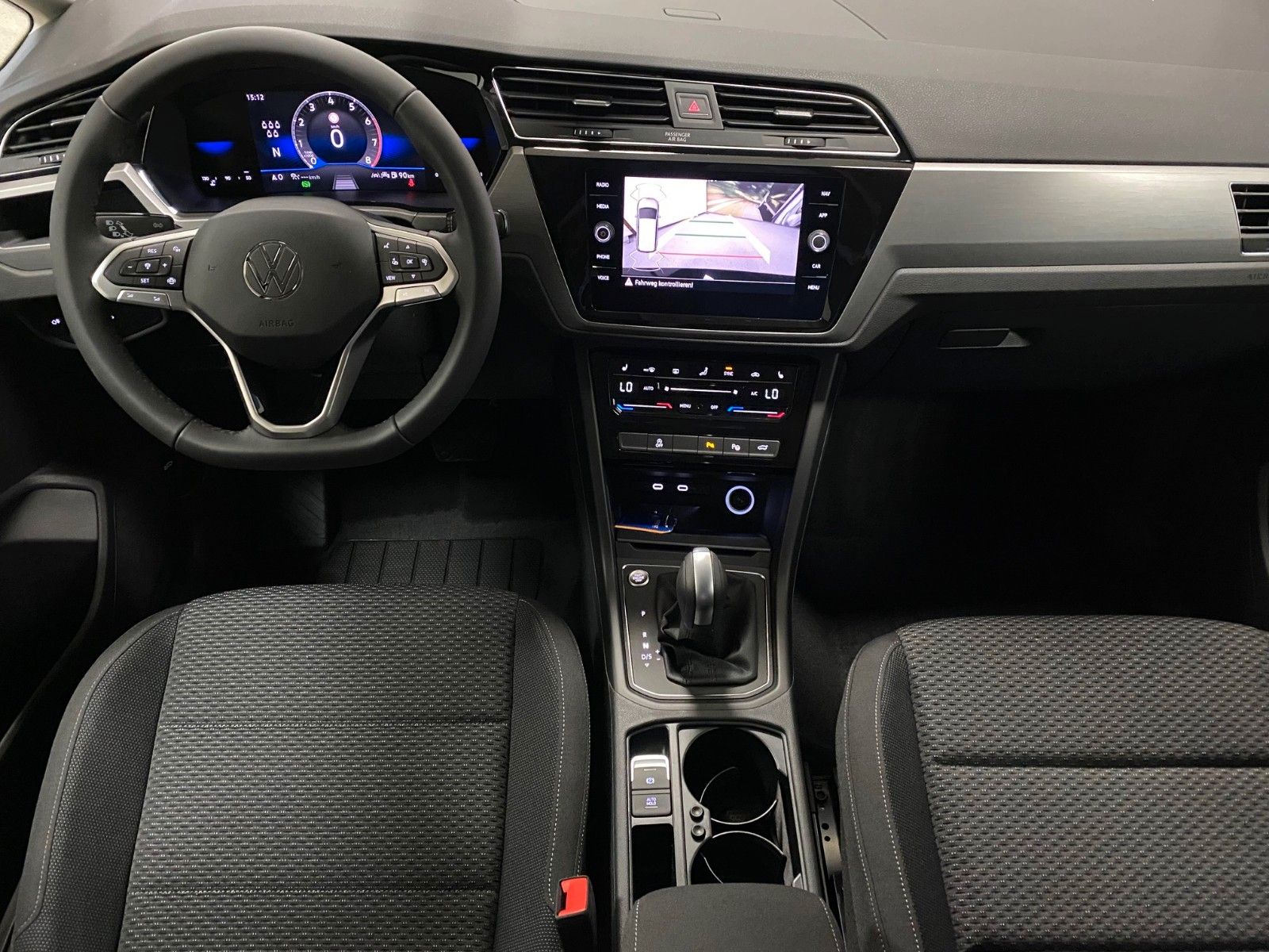 Fahrzeugabbildung Volkswagen Touran 1.5 TSI OPF DSG+ACC+NAVI+4J. GARANTIE+AHK
