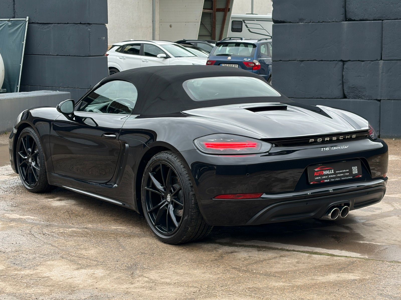 Fahrzeugabbildung Porsche 718 Boxster Sport PASM NAV CarPlay LHZ SHZ 20"