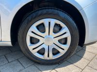 SKODA Roomster 1.6 16V Style KLIMA AUX 8FACH SCHECKH. bei Autohaus Landmann & Maier OHG