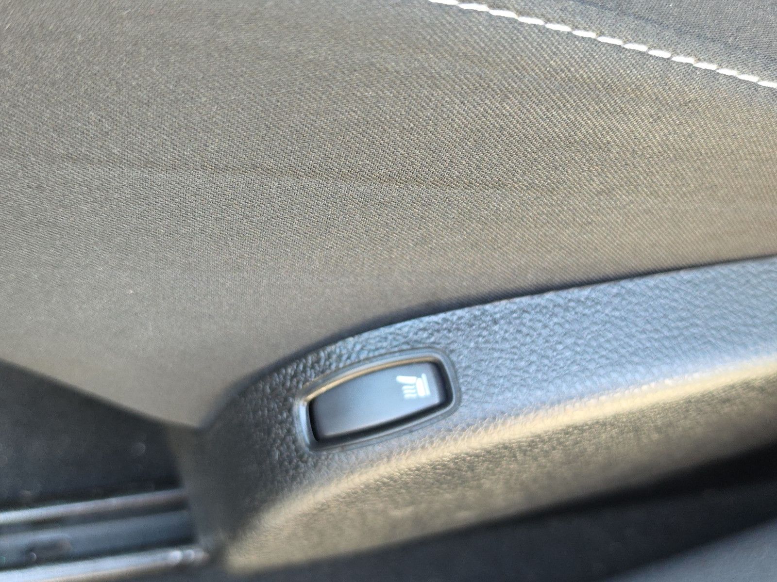 Fahrzeugabbildung Dacia Lodgy Comfort 7x Sitzer Navigation Tempomat