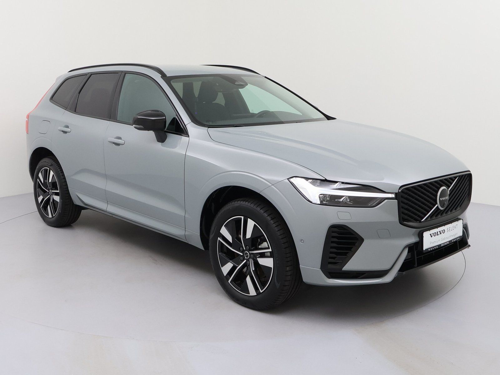 Volvo XC60 T8 PHEV Plus Dark AWD imagem 3