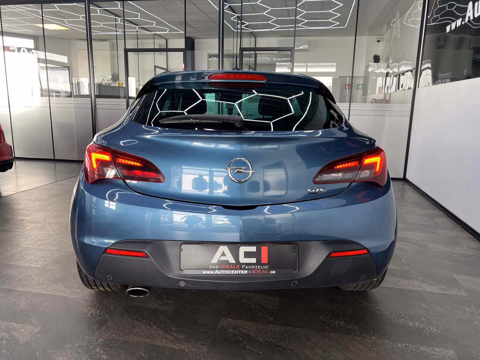 Opel Astra 1.6 GTC SIDI Turbo Innovation Metallic