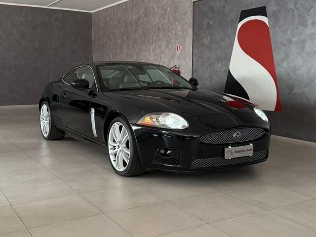 Jaguar JAGUAR XKR 4.2 V8 S/C Coupé