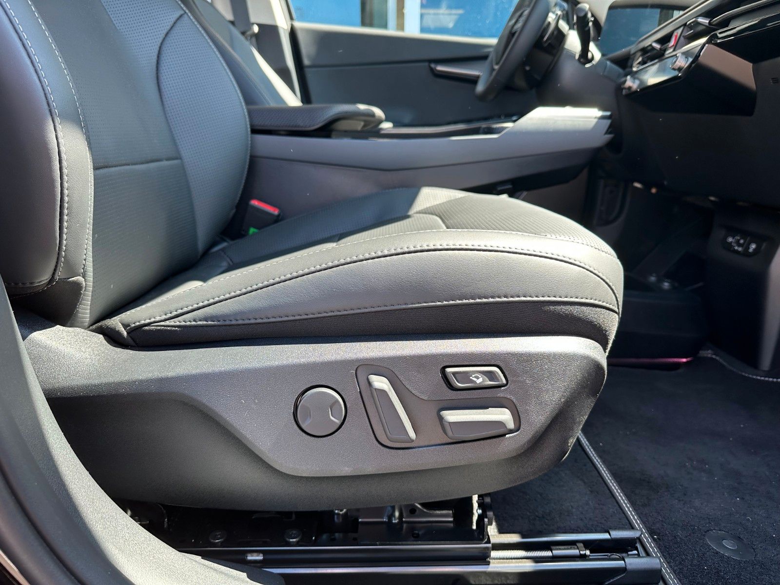 Fahrzeugabbildung Kia EV6 FL EARTH 84 RWD WP CO AS SD DR