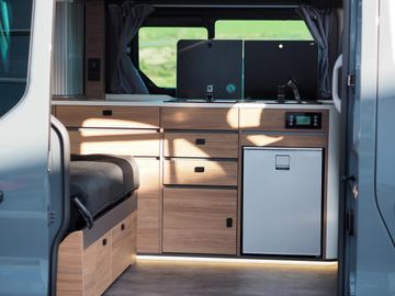 Bild 16 Mooveo Campervan 2 ,150PS, Navi ,Solar, Markise