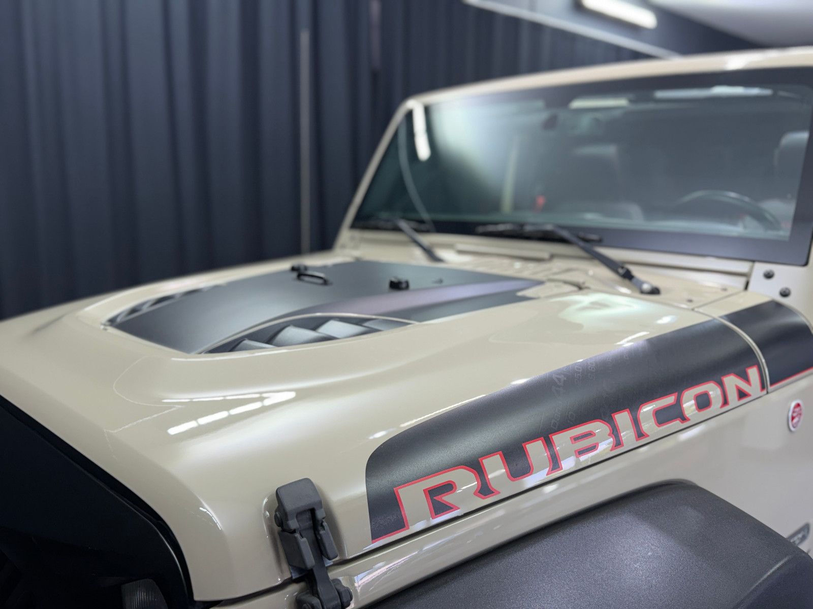 Fahrzeugabbildung Jeep Wrangler Unlimited Rubicon Recon Offroad|Alpine