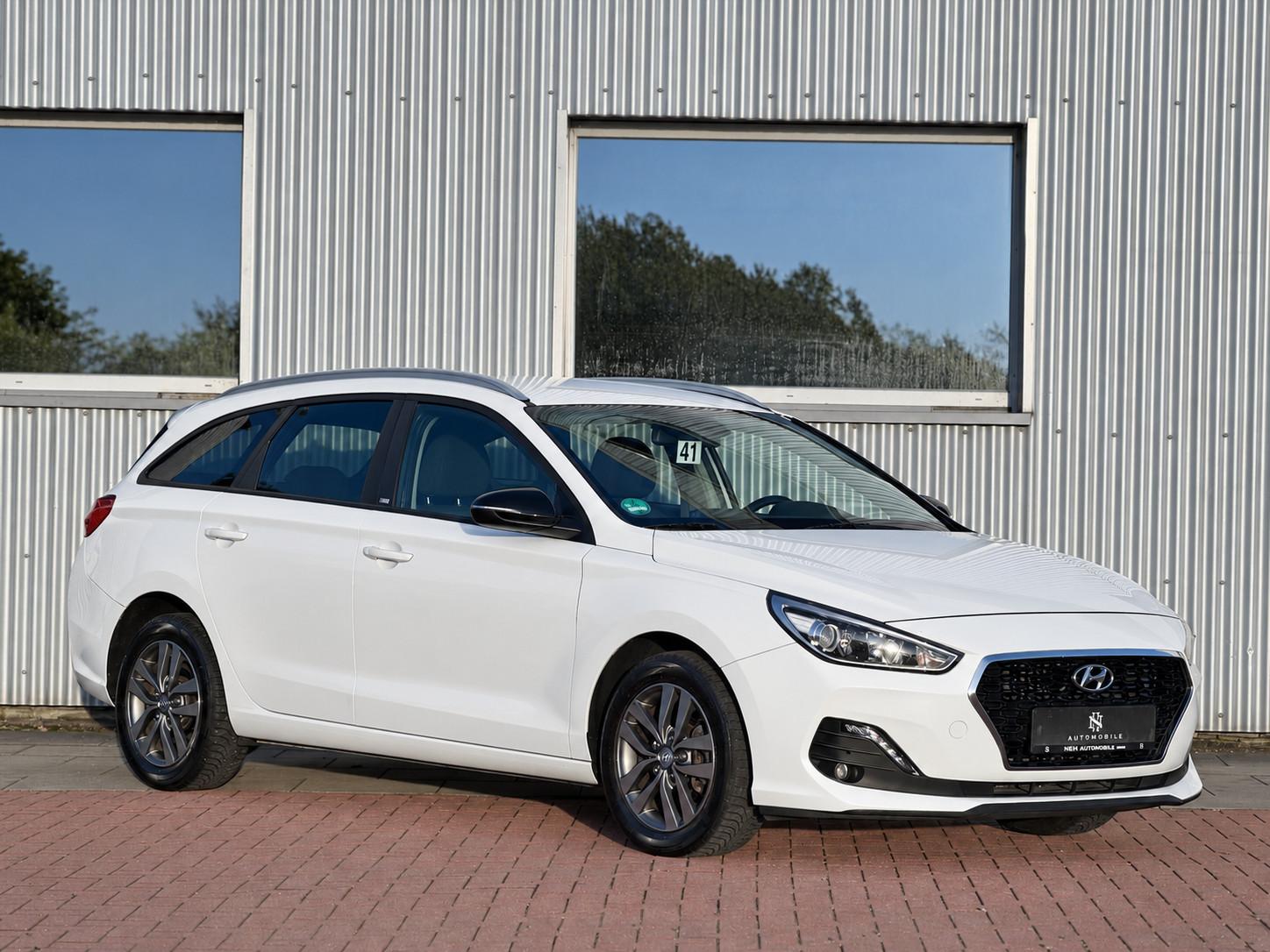 Hyundai i30 YES!*Klimaautomatik*Kamera*Tempomat*PDC*Tele