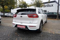 Fahrzeugabbildung Kia Niro Spirit Plug-in Hybrid Schiebedach Leder ACC