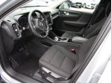 Volvo XC 40 T2 Essential 2WD - Volvo XC40 Essential mit Benzin-Antrieb