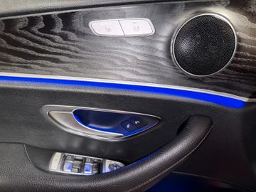 Mercedes E 200 - 8