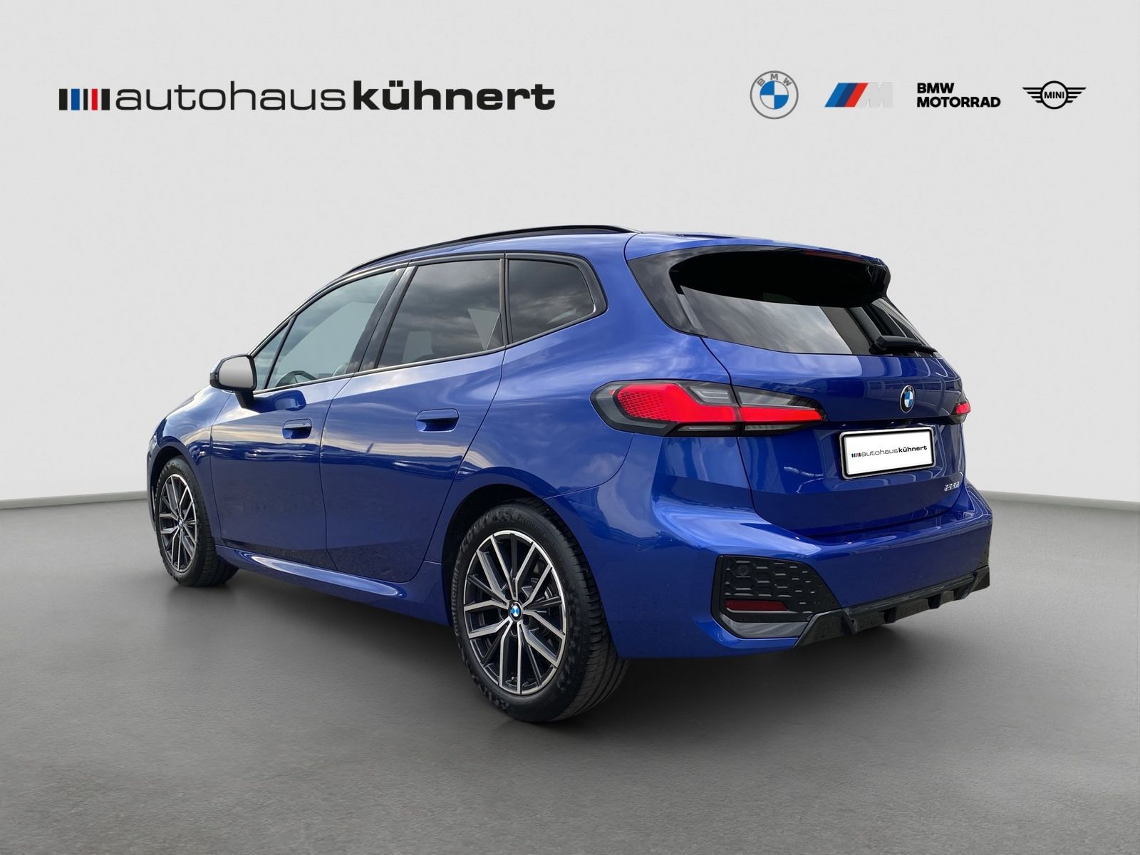 BMW 220i Active Tourer M-Sport LED ACC AHK Pano foto 5