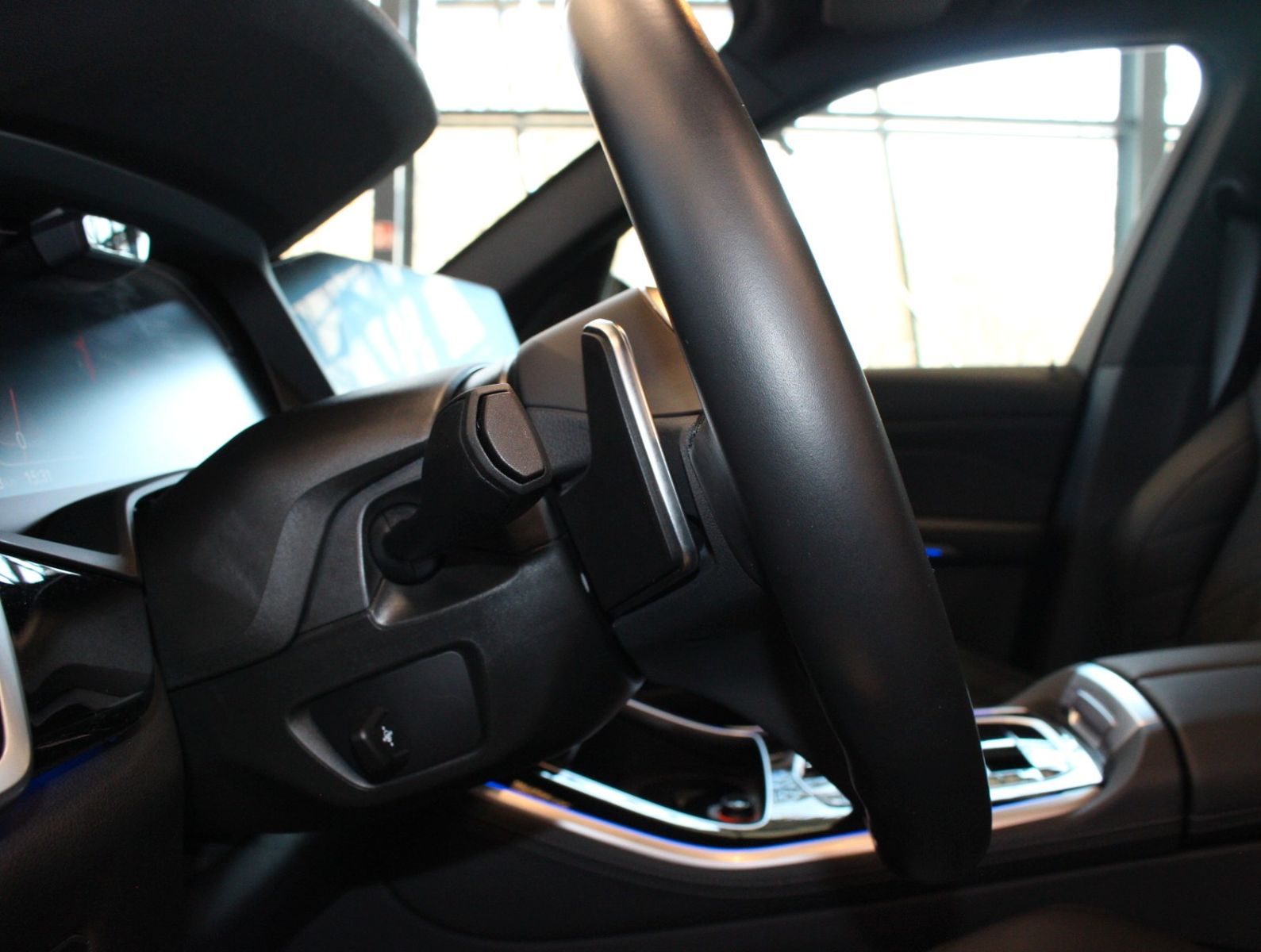 Fahrzeugabbildung BMW X5 xDrive30d M Sport Pano+HUD+360° Kamera