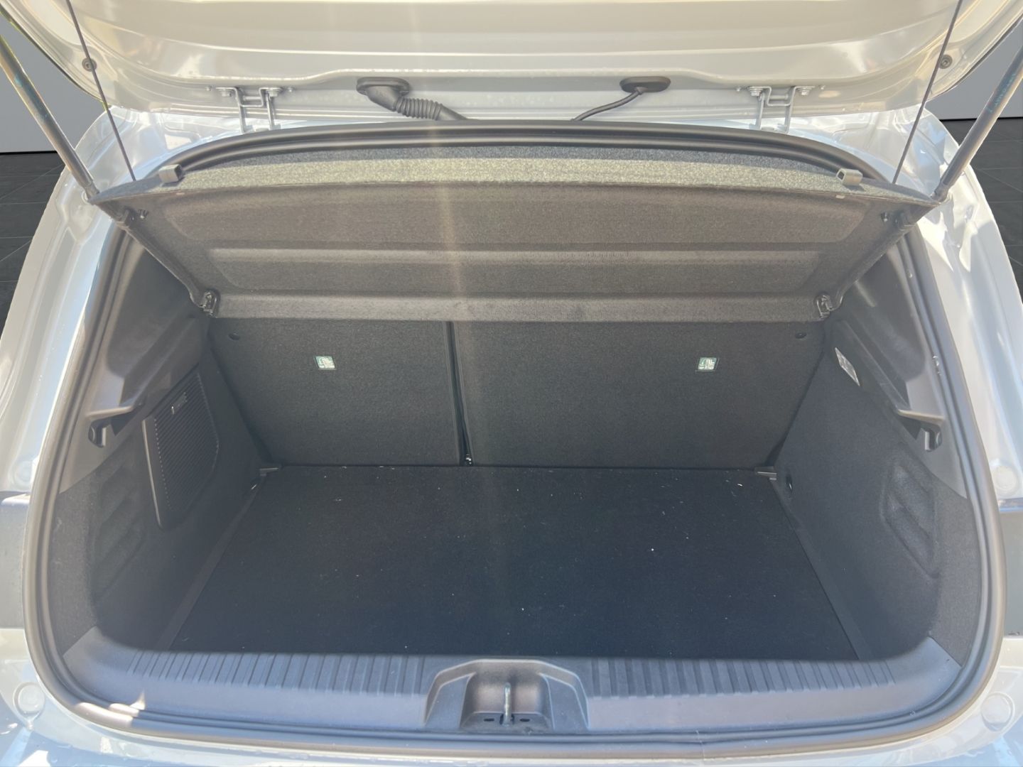 Fahrzeugabbildung Renault Clio V Esprit Alpine 1.0 TCe 90 EU6e Navi Digita