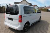 Opel Zafira Life Edition M 2,2D 180PS Automatik - gebrauchte Opel Kleinbus