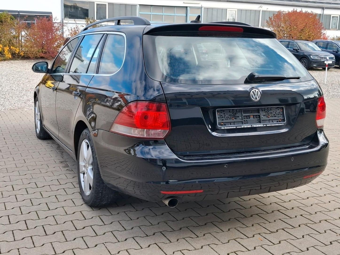 Volkswagen Golf 2011 — photo 6