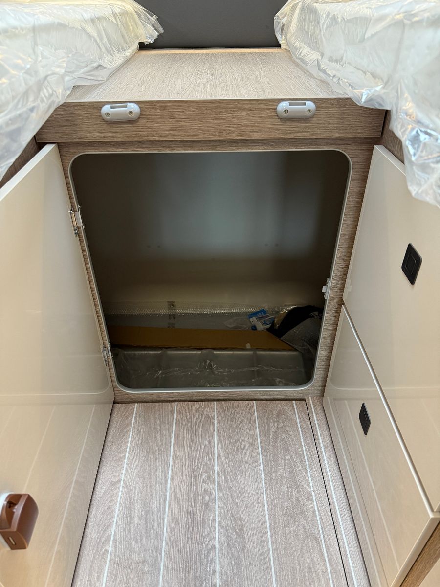 Fahrzeugabbildung Roller Team Zefiro 287 Integral - Modell 2026