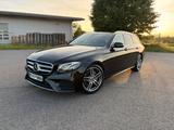Mercedes-Benz E220 d T AMG Line Widescreen Burmester Distronic