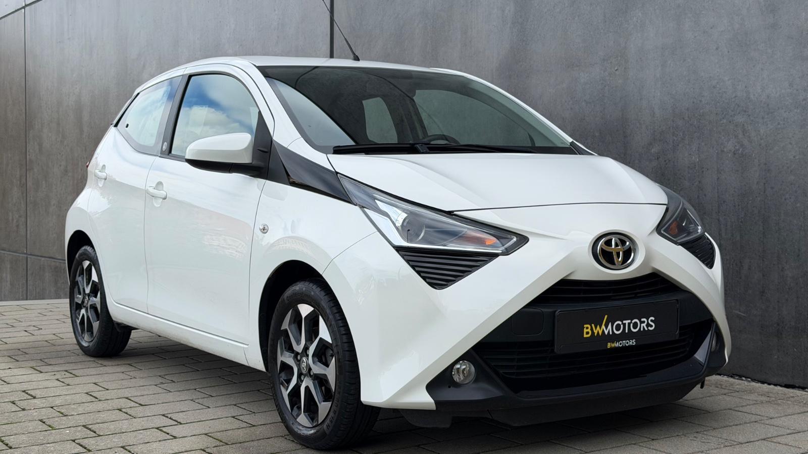 Toyota Aygo AYGO x-play Team D |Kamera|Automatik|