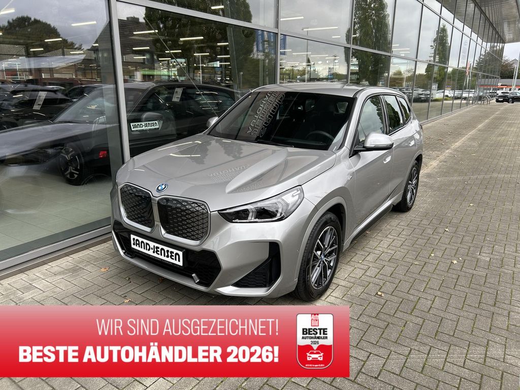 Image of BMW iX1