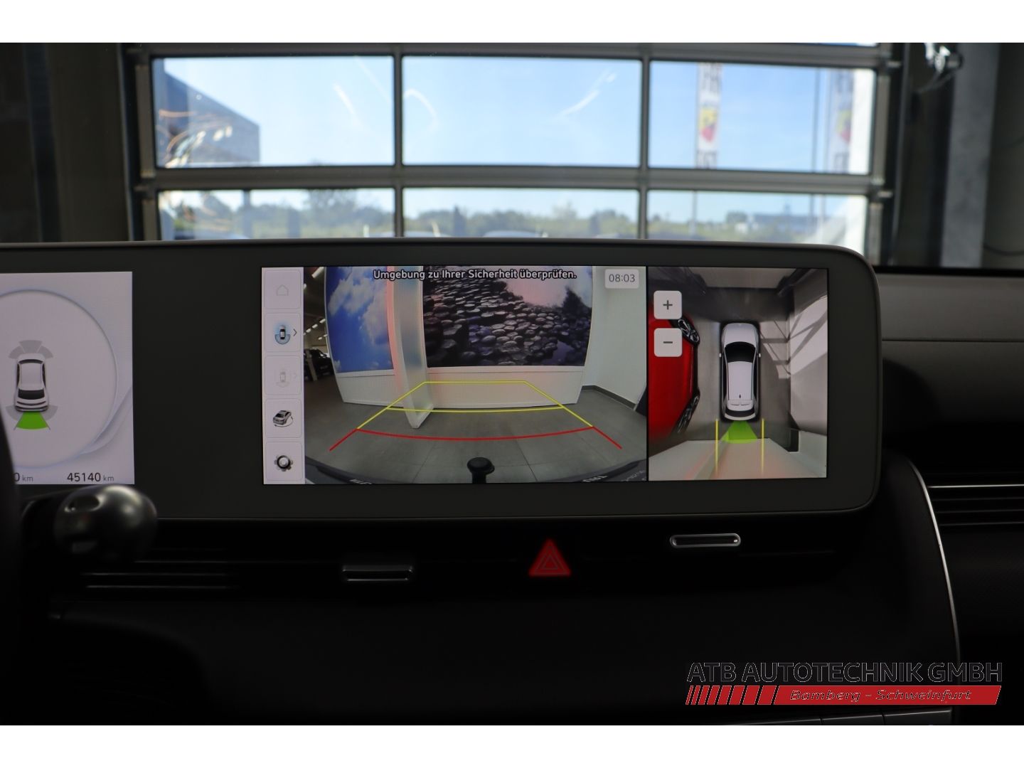 Fahrzeugabbildung Hyundai IONIQ 5 77,4 kWh UNIQ 4WD 97,7% SOH HUD El. Fond