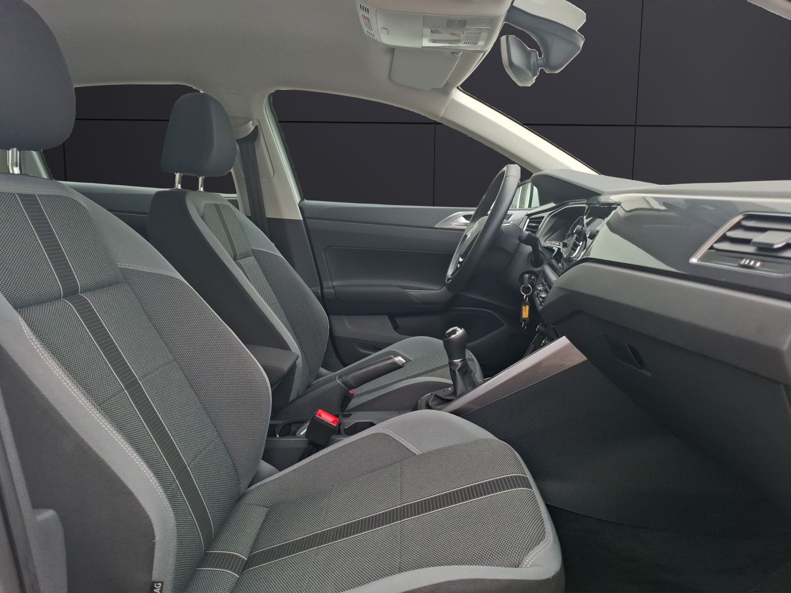 Fahrzeugabbildung Volkswagen Polo TSI Highline Navi Climatronic ACC PDC SH LM