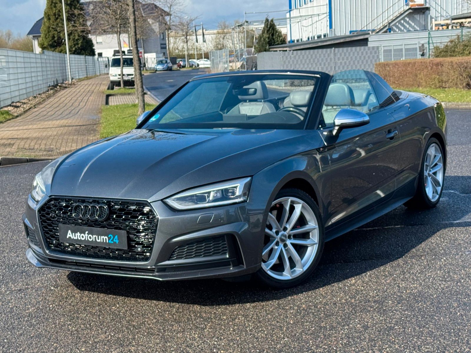 AUDI S5 Cabriolet 3.0 TFSI quattro*Autom.*Navi*PDC*