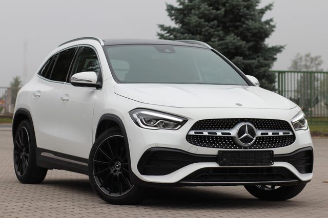 MERCEDES-BENZ GLA 200 d 4Matic*AMG-Line*LED*PDC*KAMERA*PANO