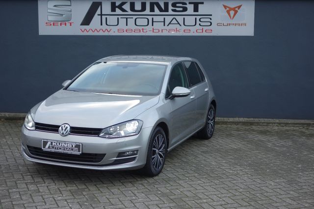 Volkswagen Golf VII Lim. Allstar 1.2 TSI 81 kw"Navi,Winter"