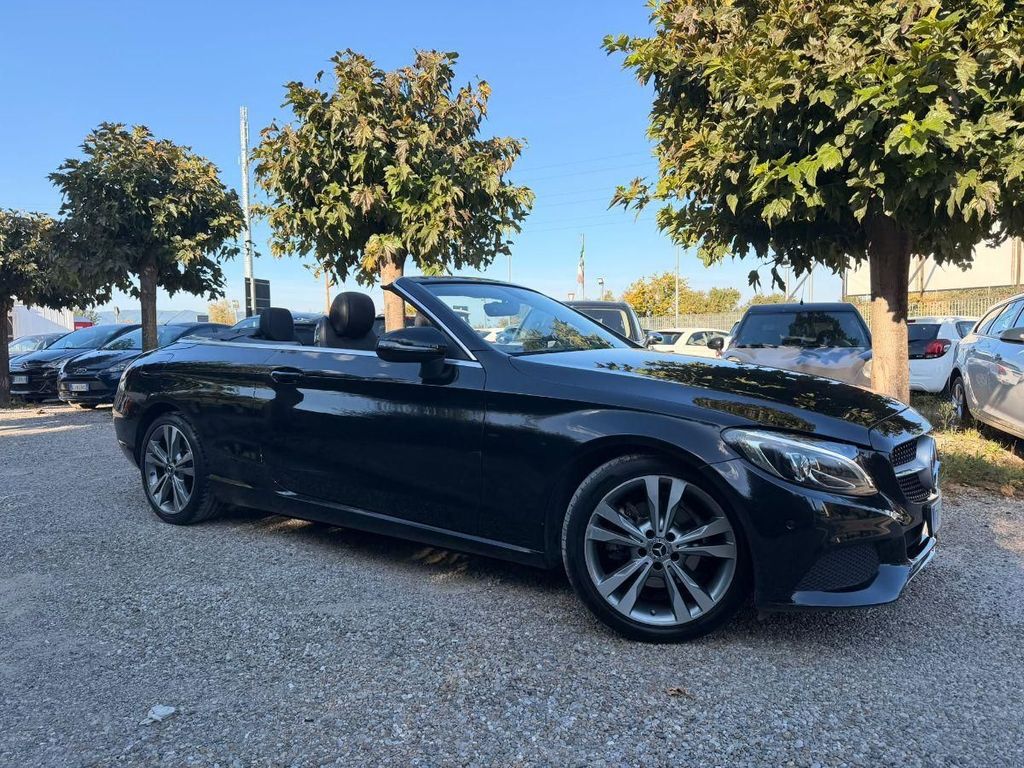 Image of Mercedes-Benz C 220