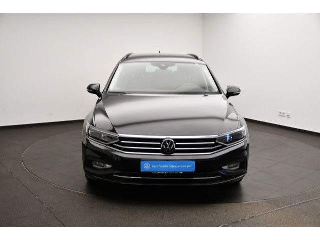 Volkswagen Passat Variant - Bild 18