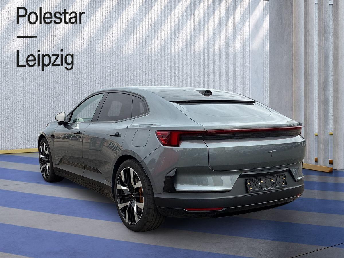 Polestar 4 Long Range Dual 400 kW PERFORMANCE HUD H&K 22" imagem 3