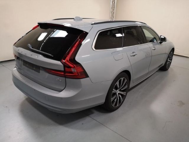 Volvo V90 B4 Benzin Sitzhzg./H&K/19''