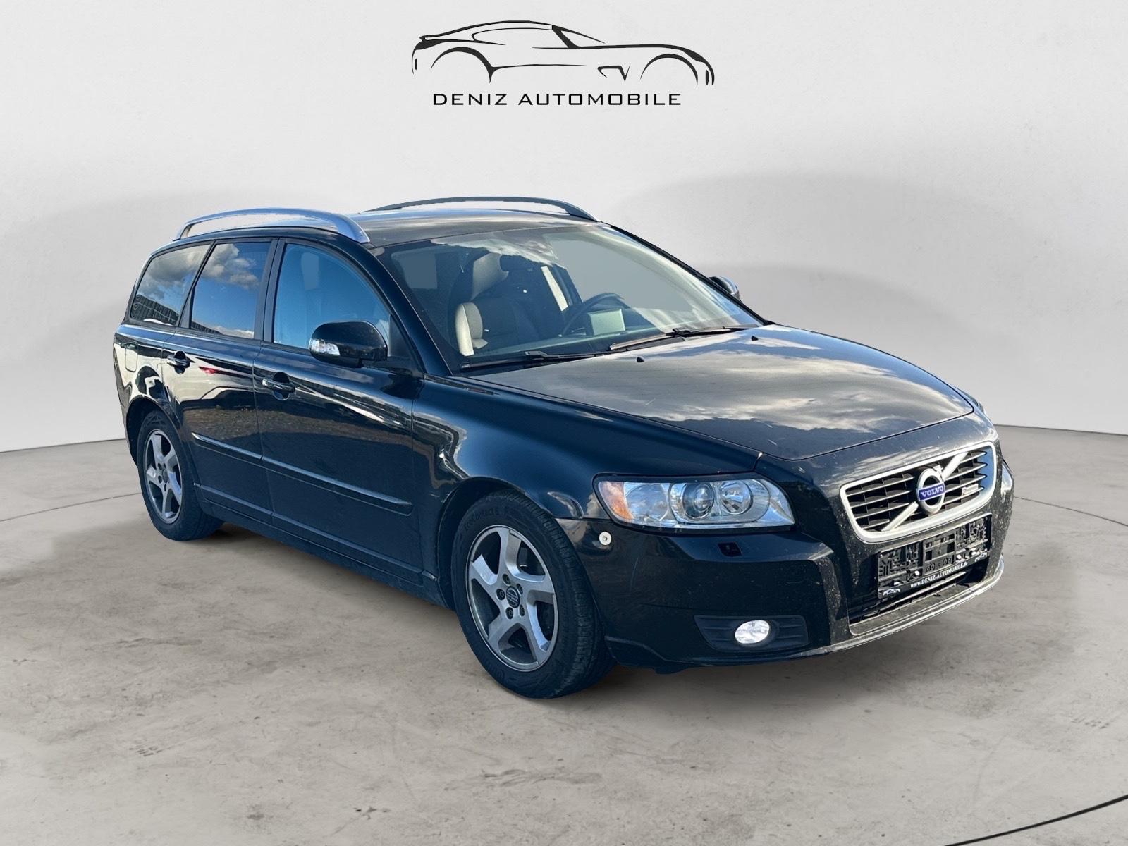 Volvo V50 2012 — photo 7