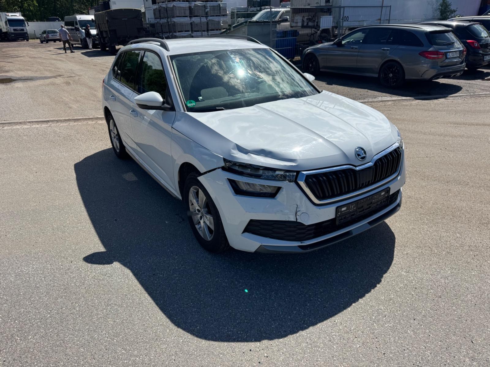 Skoda Kamiq 1.5 TSI*LED*ACC*SHZ*Unfall*