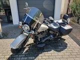 Harley-Davidson Heritage Classic 114 FLHCS - HARLEY-DAVIDSON HERITAGE CLASSIC